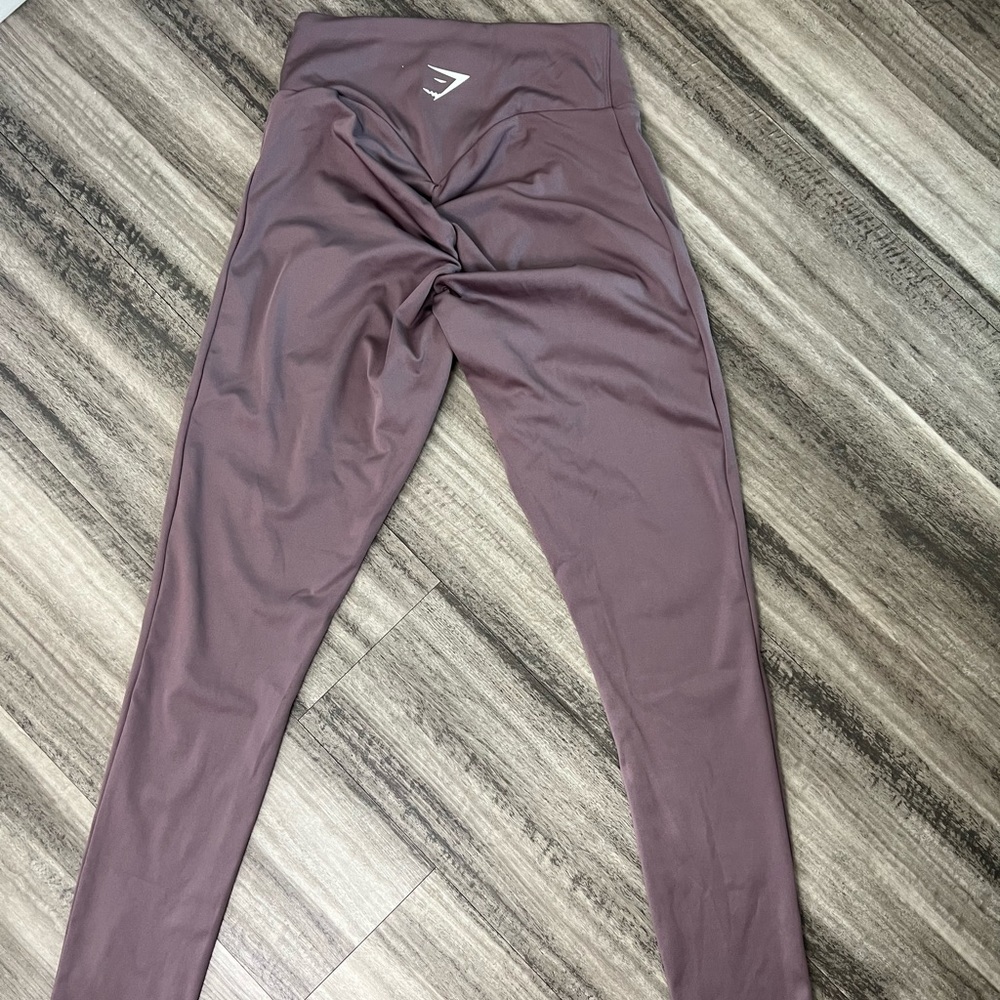 GYMSHARK LEGGINGS SIZE M